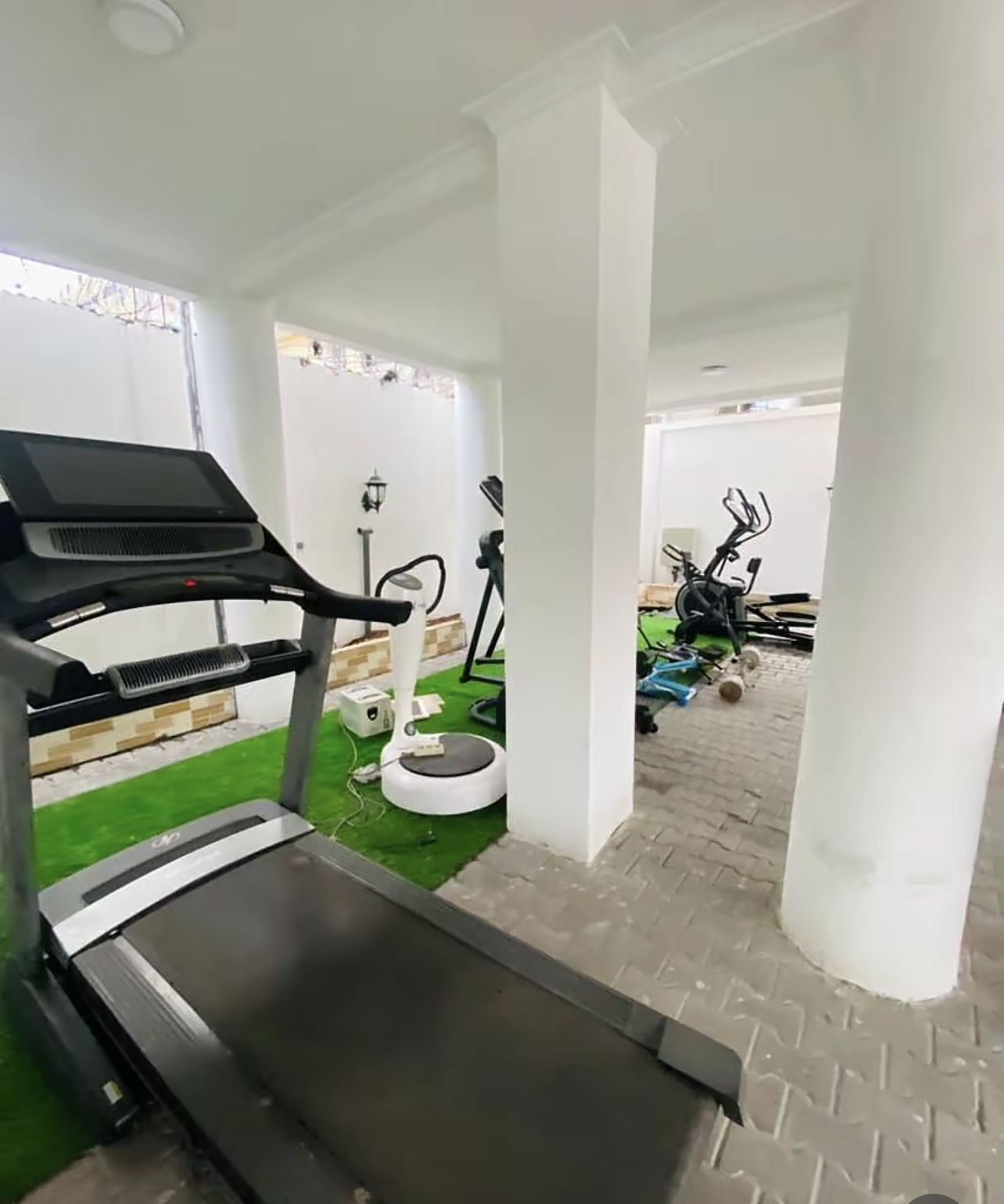 Appartement lingwala beauvent